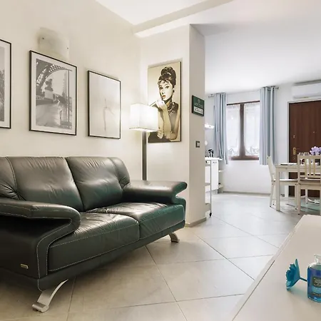Il Glicine Apartment Montano Lucino Exterior photo